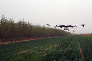 dron_rolniczy